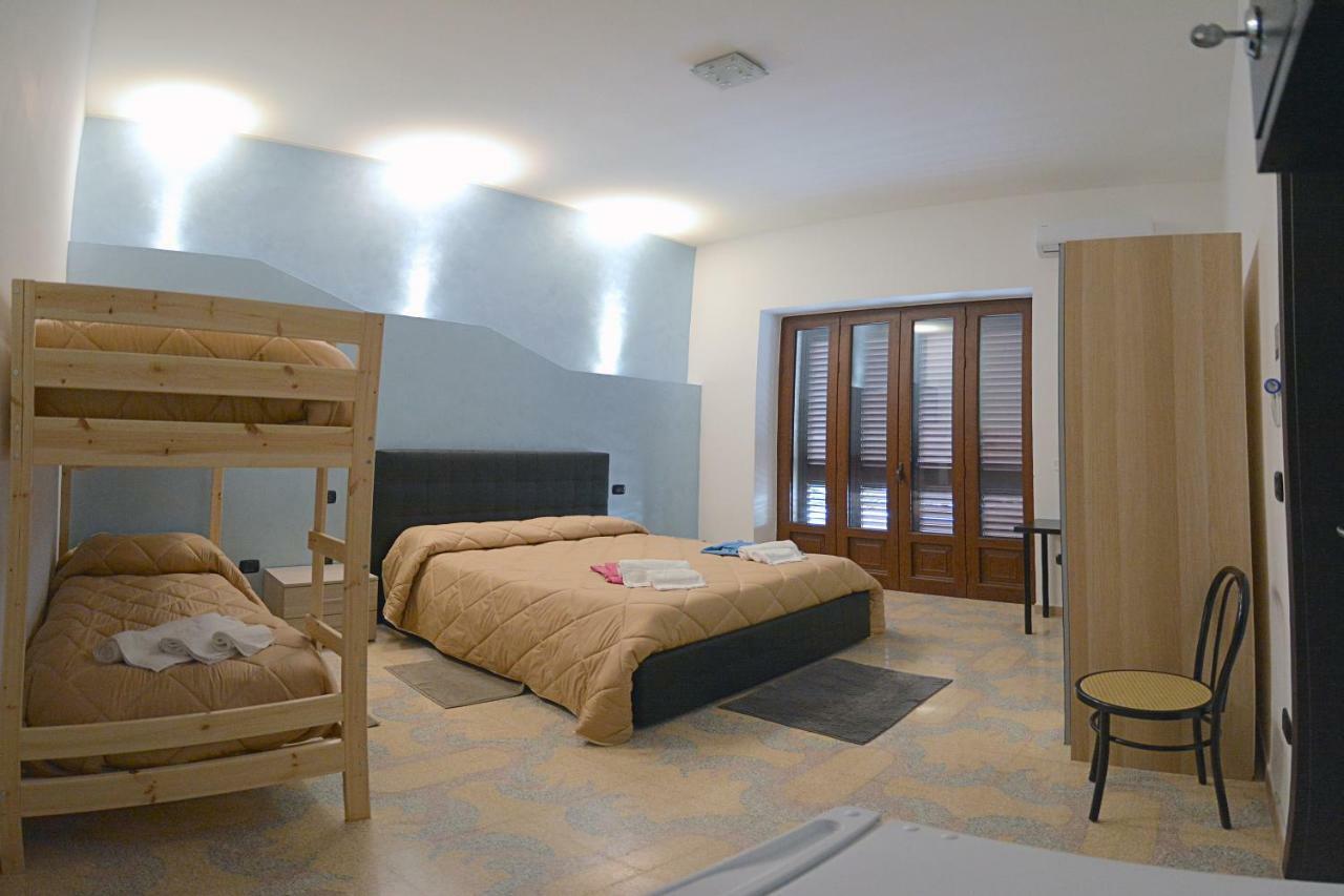 Bed & Breakfast "Mazzini" Leverano Eksteriør billede